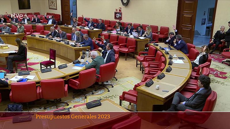 Parlamento - El foco parlamentario - Los PGE, aprobados en Comisión - 19/11/2022