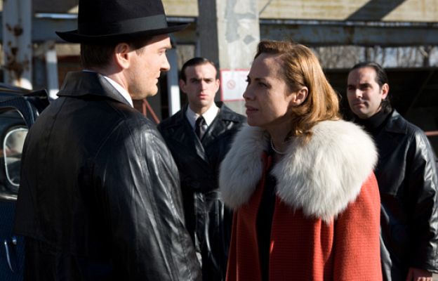 Amar en tiempos revueltos - Nuevo especial de "Amar"