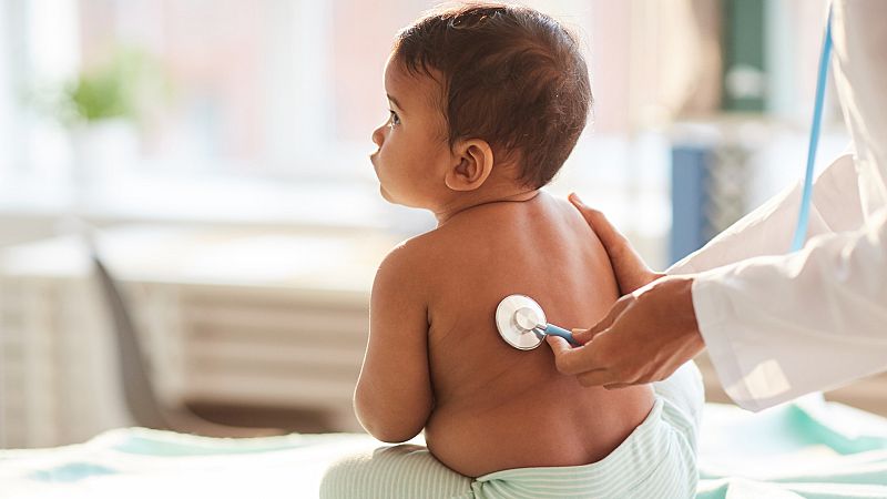 Los casos de bronquiolitis tensionan las urgencias pediátricas