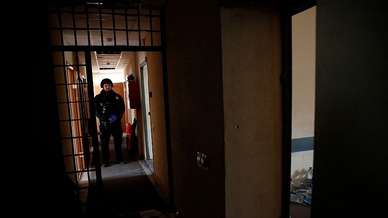 Ucrania localiza una nueva cámara de tortura usada por los rusos en Jersón