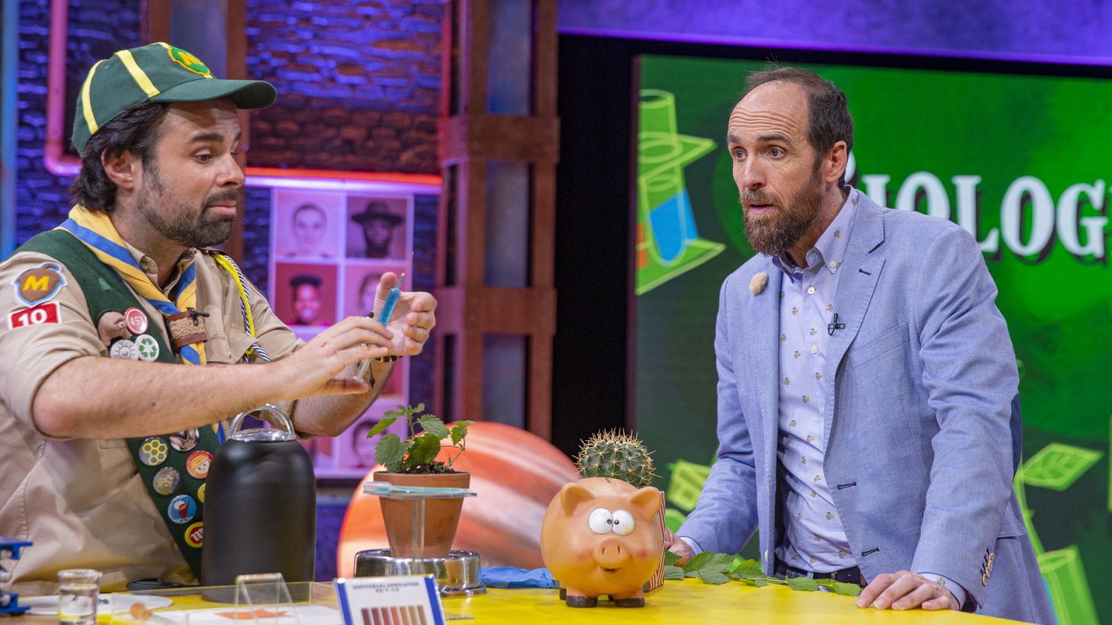 Órbita Laika - Biología con Ricardo Moure - Las ortigas