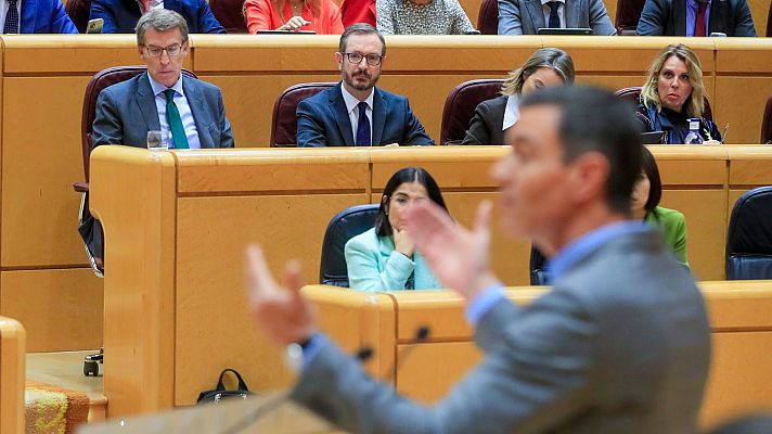 Cruce de reproches entre Sánchez y Feijóo en el Senado