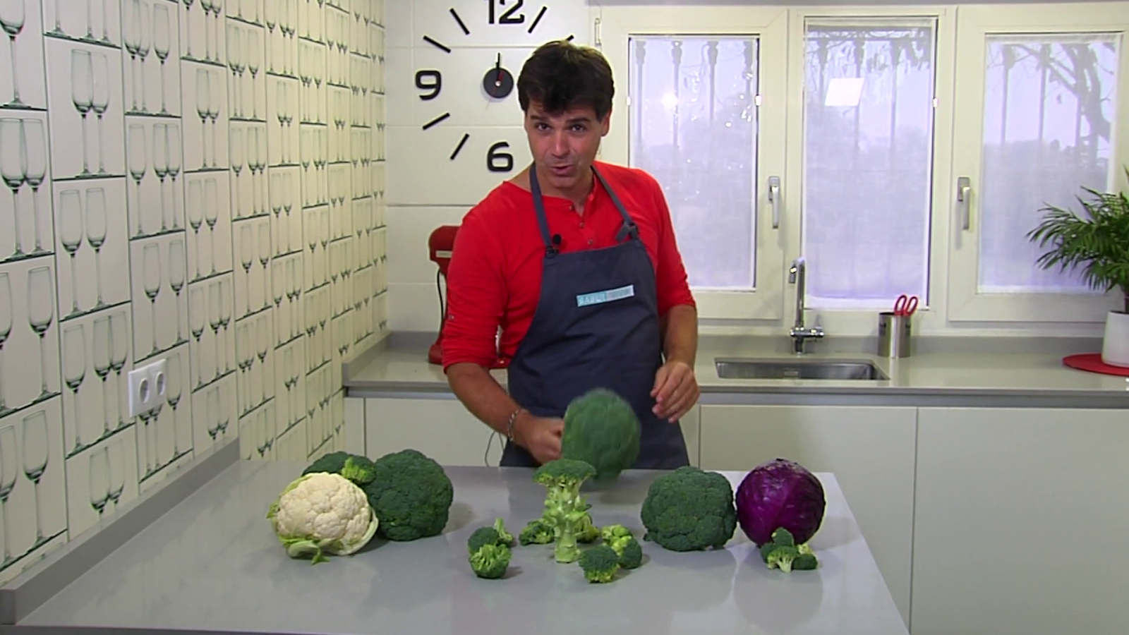 Cocina de aprovechamiento con el brócoli