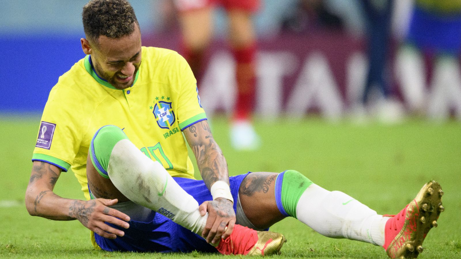 Neymar, lesionado en el ligamento lateral del tobillo - ver ahora