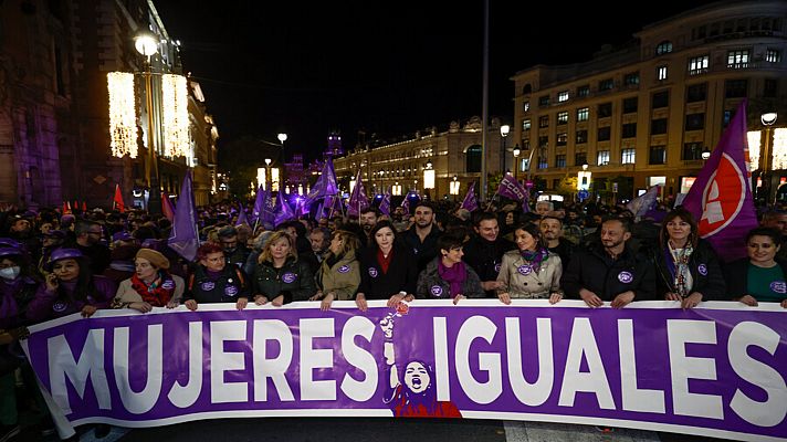 Telediario - 21 horas - 25/11/22