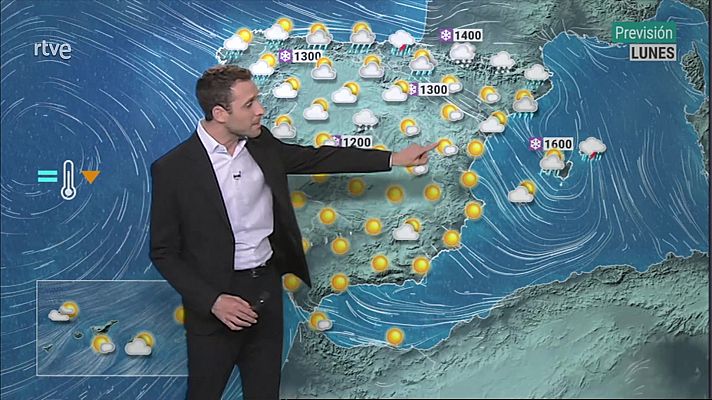 Cielos cubiertos y precipitaciones, localmente fuertes en la fachada occidental