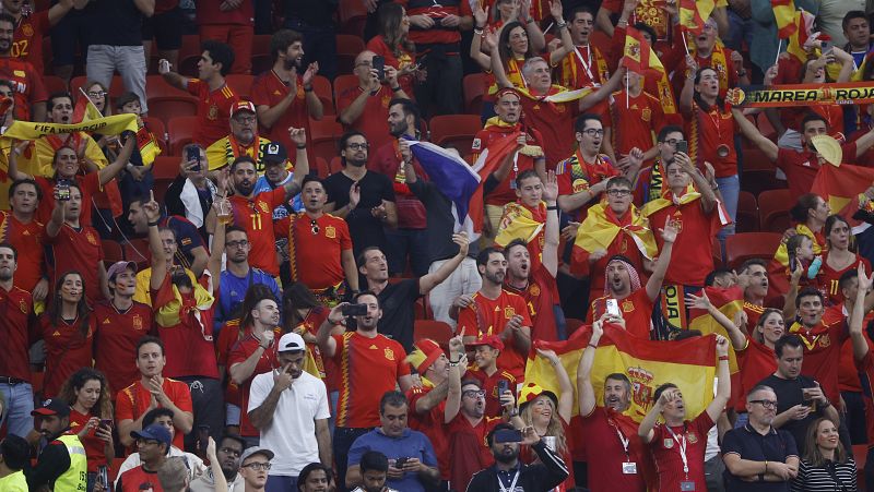 La afición española, volcada con la selección