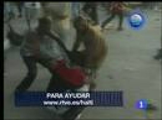  - Colas en la embajada de EE.UU.