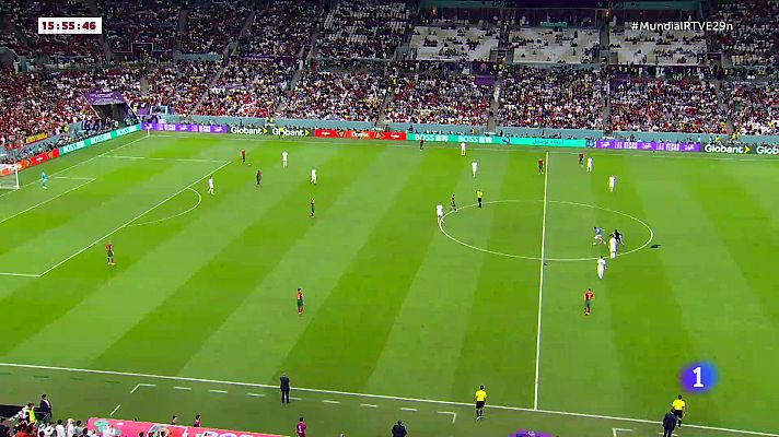 Telediario 1 - El activista que saltó al Portugal-Uruguay para reivindicar los derechos de las mujeres iraníes