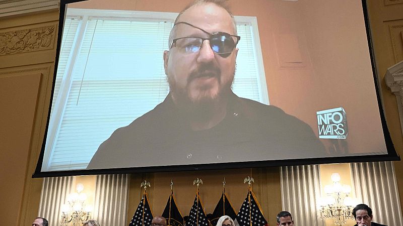 Condenado por sedición el líder de la organización de extrema derecha Oath Keepers que asaltó el Capitolio