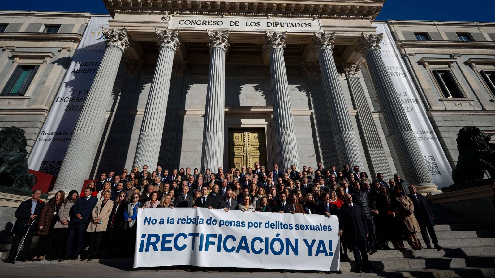 El PP se concentra en el Congreso contra la ley del 'solo sí es sí'