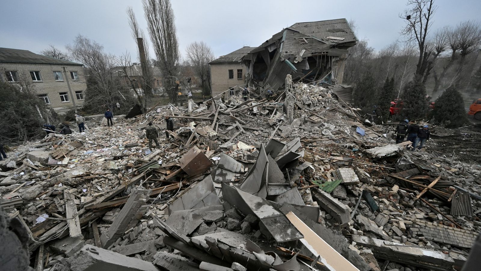 Guerra en Ucrania | Condenados a vivir bajo tierra a pocos kilómetros del frente