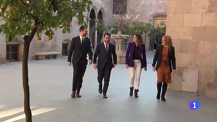 L'Informatiu - Aragonès pressiona PSC i JxCat de la mà de sindicats i patronal