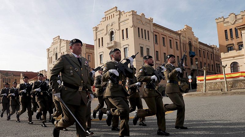 El Ejército investiga el sorteo de una prostituta en un cuartel del Bruc para financiar las fiestas de la Inmaculada