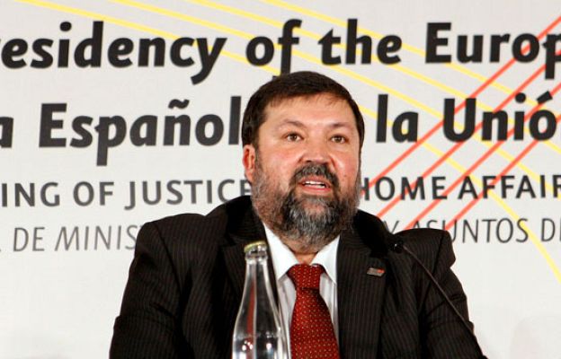  - Agilizar adopciones de haitianos