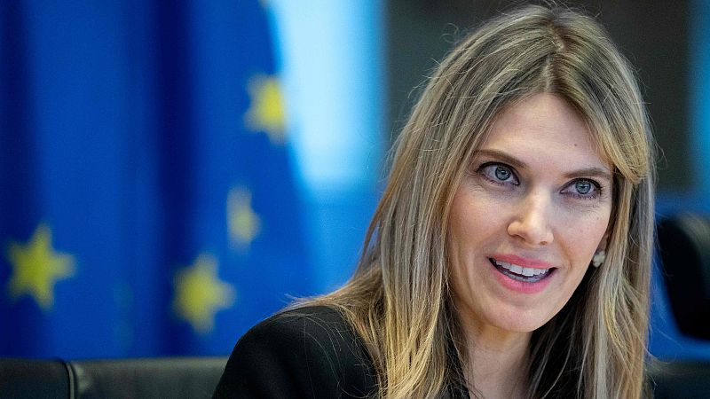 Escándalo en el Parlamento Europeo por una presunta trama de sobornos de Catar