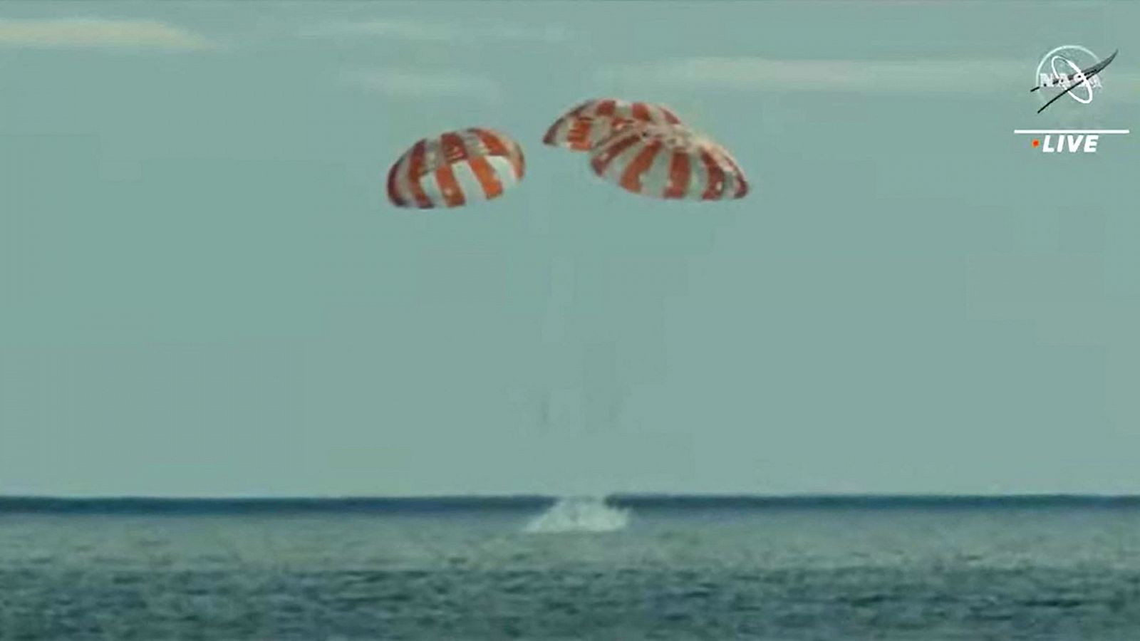 La cápsula Orion regresa a la Tierra y concluye la misión Artemis