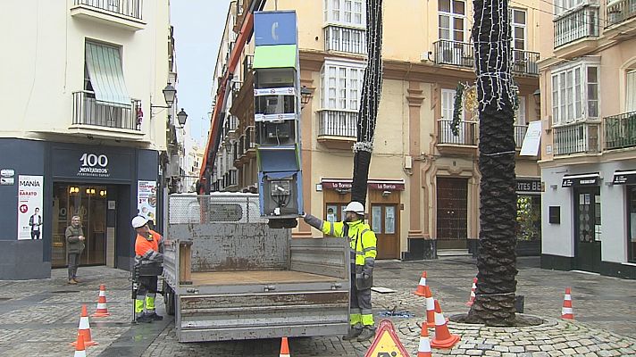 Noticias Andalucía - Adiós a las cabinas telefónicas