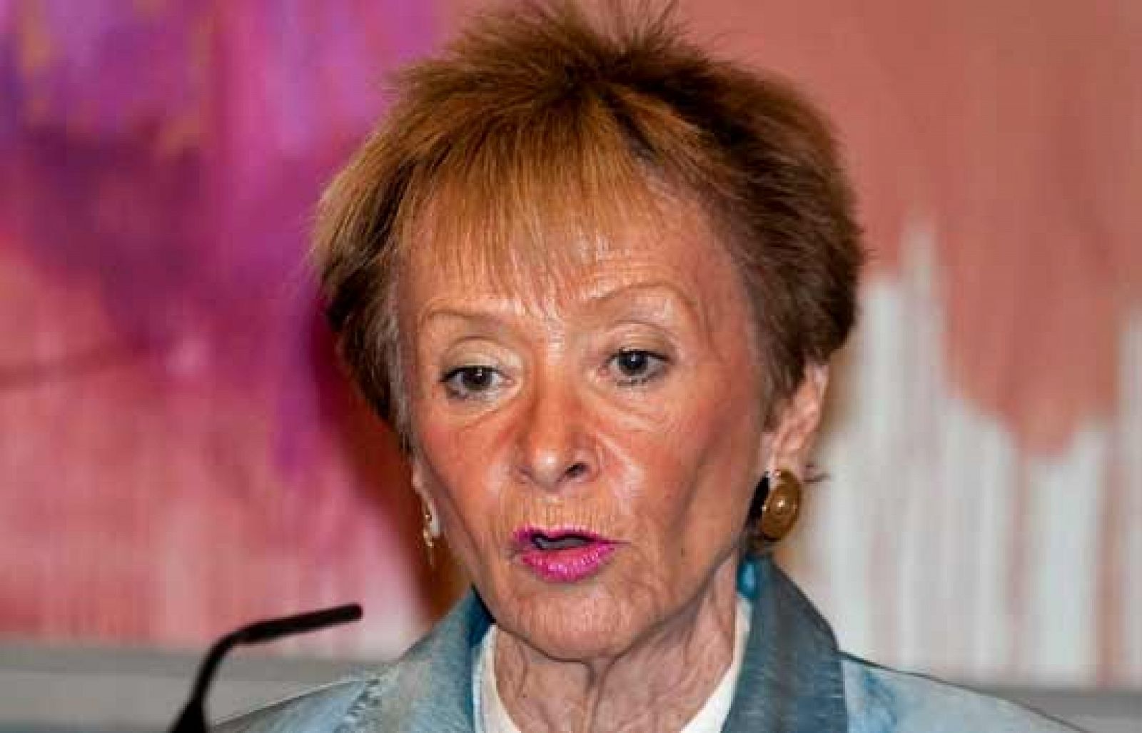 De la Vega critica a Rajoy por "oportunista" | Ver