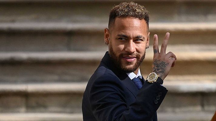 Telediario 1 - Absueltos los acusados del 'caso Neymar 2'