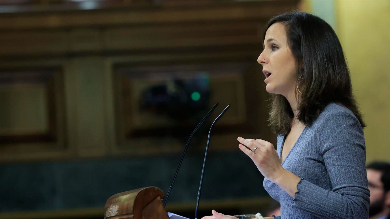 Belarra cree "legítimo" que ERC plantee un referéndum y que se discuta