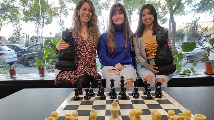 Programa 77: Las damas del ajedrez