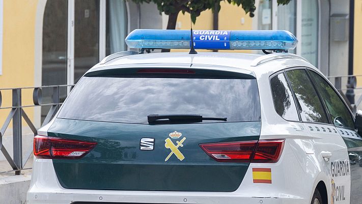 Informativo 24h - Una guardia civil mata a sus dos hijas de 9 y 11 años en Quintanar del Rey, Cuenca y después se suicida