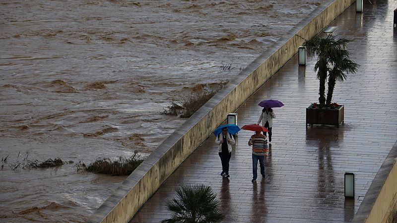 El tiempo: cielos nubosos o cubiertos en la mayor parte de la Península, pero con menos lluvias - Ver ahora