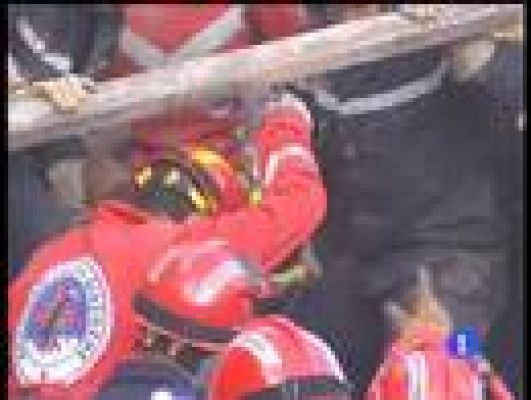  - Once días bajo los escombros