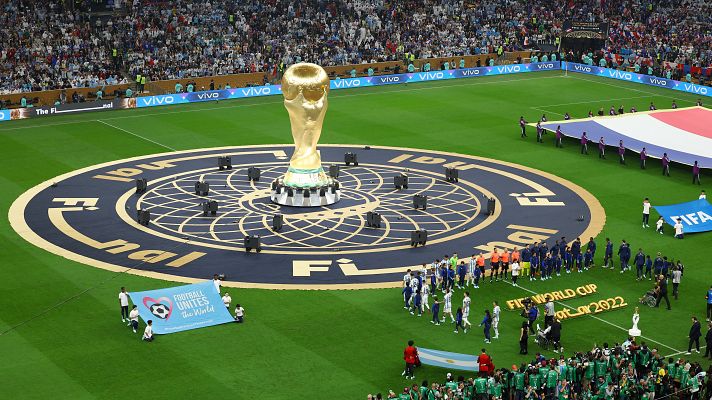 Telediario 1 - Por fin llegó el día, cuatro años esperando la final del Mundial