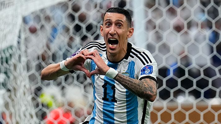 Gol de Argentina (2-0) tras un contragolpe fabuloso ante Francia en la final del Mundial