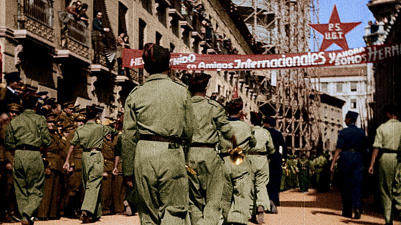 España, el siglo XX en color. Episodio 2: Los años 30 (Parte 2) - Ver ahora