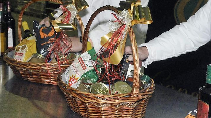 Telediario 1 - Continúa la venta de las cestas de Navidad pese a la inflación