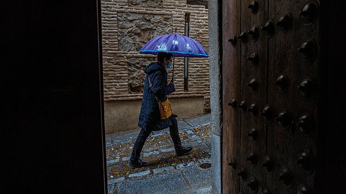 El tiempo - Hoy cielo cubierto con lluvias en la mitad noroeste de la Península