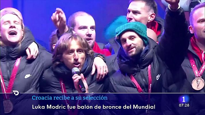 Telediario Matinal - Modric celebra en Zagreb el tercer puesto de Croacia en el Mundial