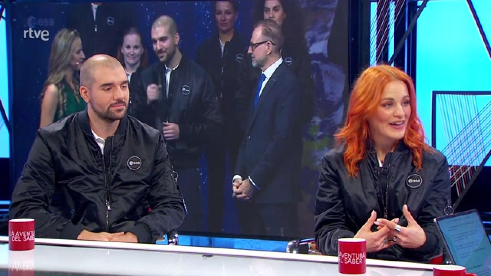 Mara Peterssen entrevista a Pablo Álvarez y Sara García, dos jóvenes españoles que ha sido seleccionados para pertenecer al equipo de astronautas de la Agencia Espacial Europea.