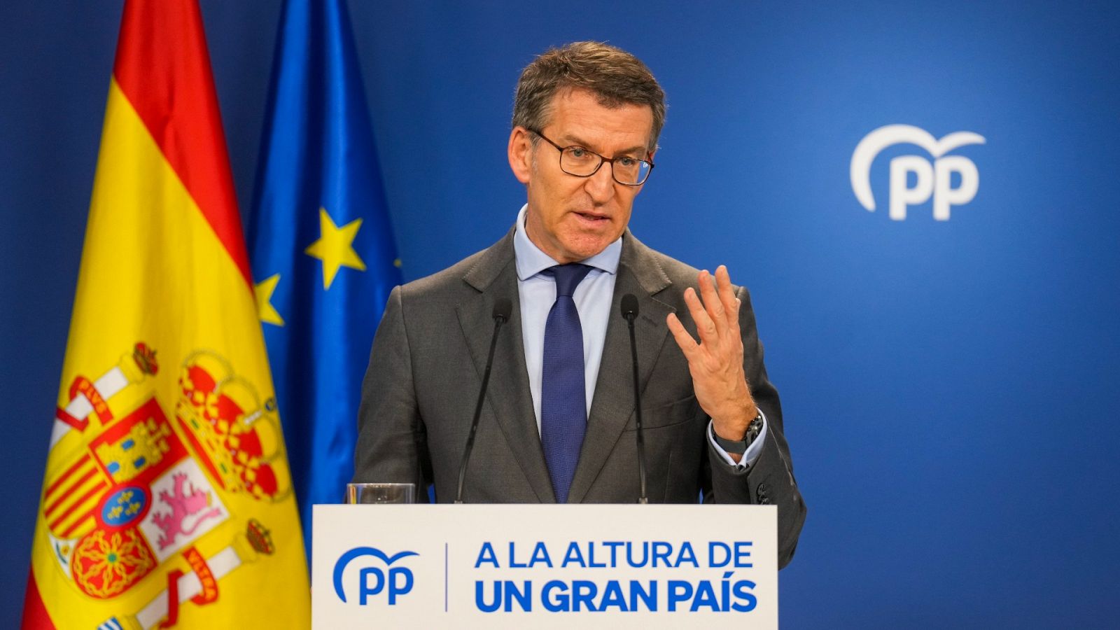 Feijóo: "Sánchez presenta como ataque al Parlamento lo que es una defensa"