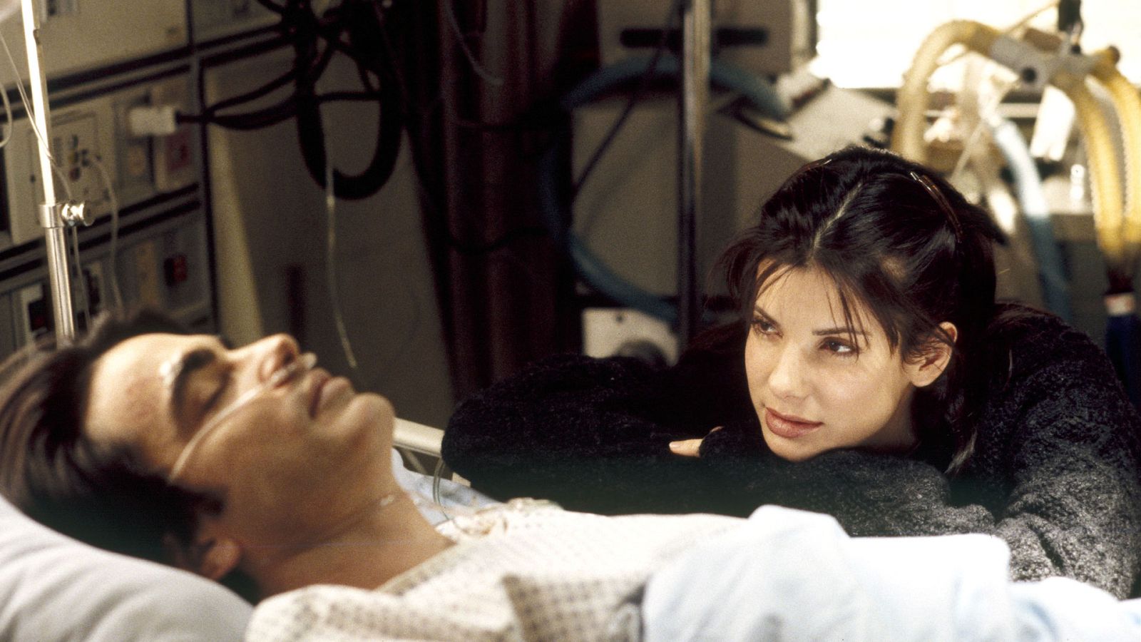 Sesión de tarde: Sandra Bullock - Mientras dormías - Ver ahora