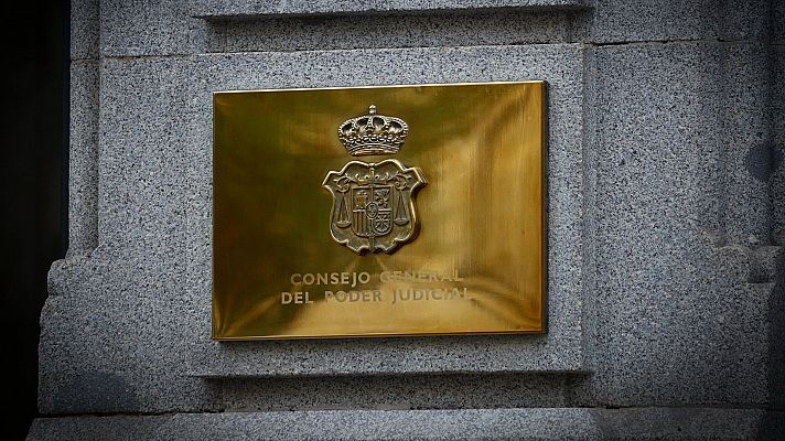 Telediario 2 - El CGPJ mantiene el bloqueo en el Constitucional