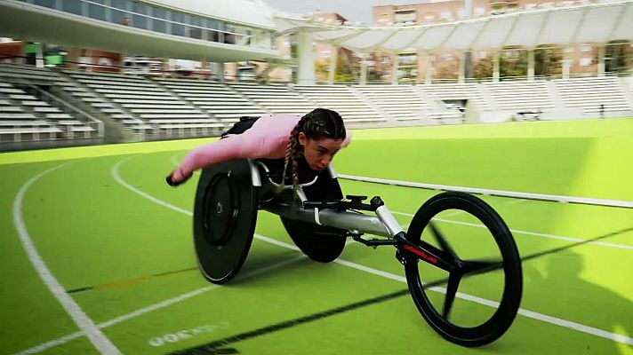 Mujer y deporte - FEDDF Carmen Giménez y Desirée Vila - Atletismo