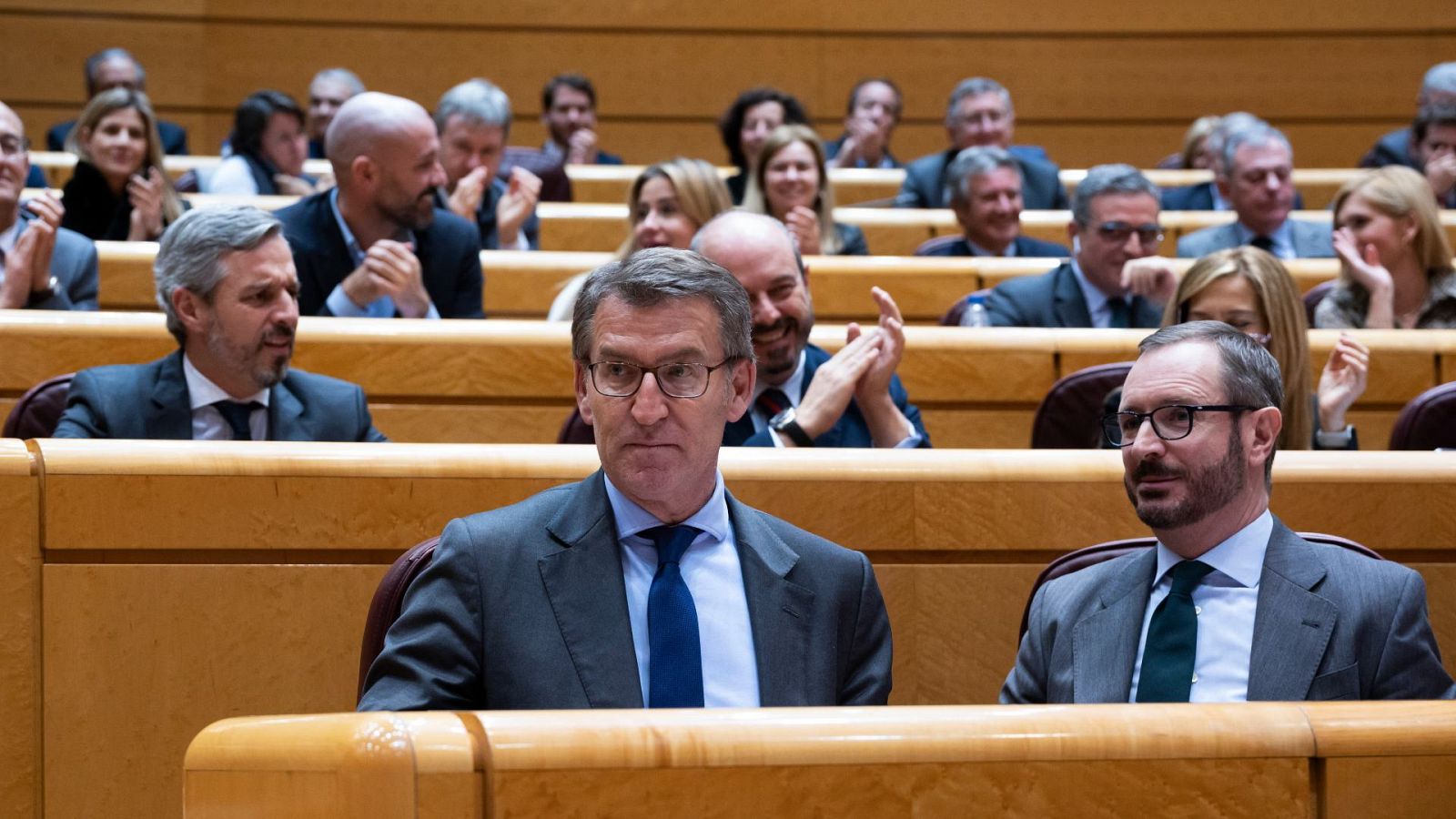 Cara a cara en el Senado entre Feijóo y Sánchez