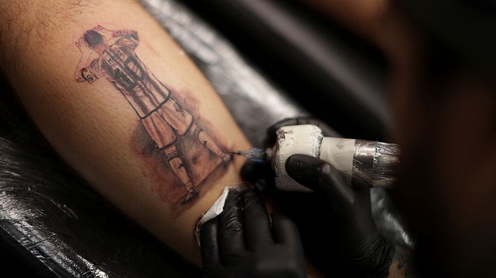 Telediario 1 - Argentina se entrega a la messimanía