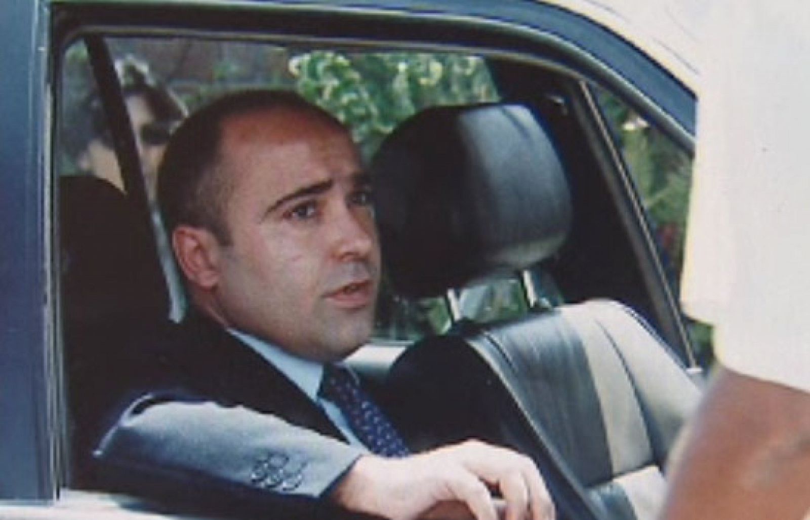 El ex espía Flórez se enfrenta a 12 años de prisión por traición | Ver