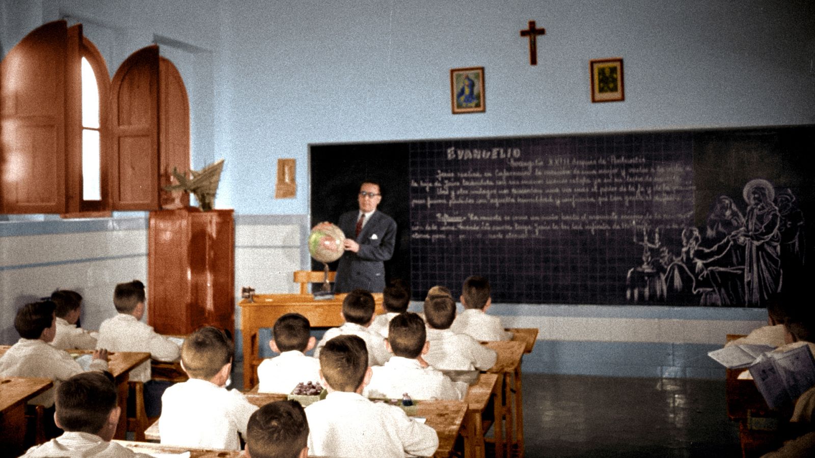 España, el siglo XX en color. Episodio 4: Los años 50 - Ver ahora