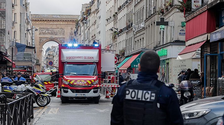 Telediario 1 - Mueren tres personas en París tras un tiroteo cerca de un centro cultural kurdo