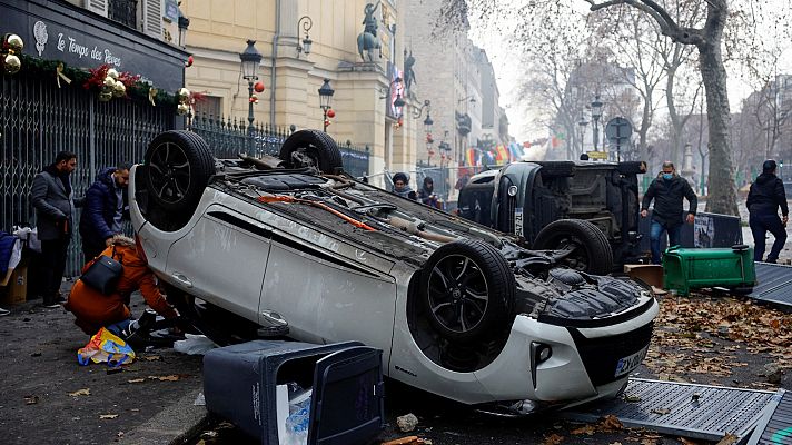 Una manifestación de militantes kurdos en París termina en disturbios