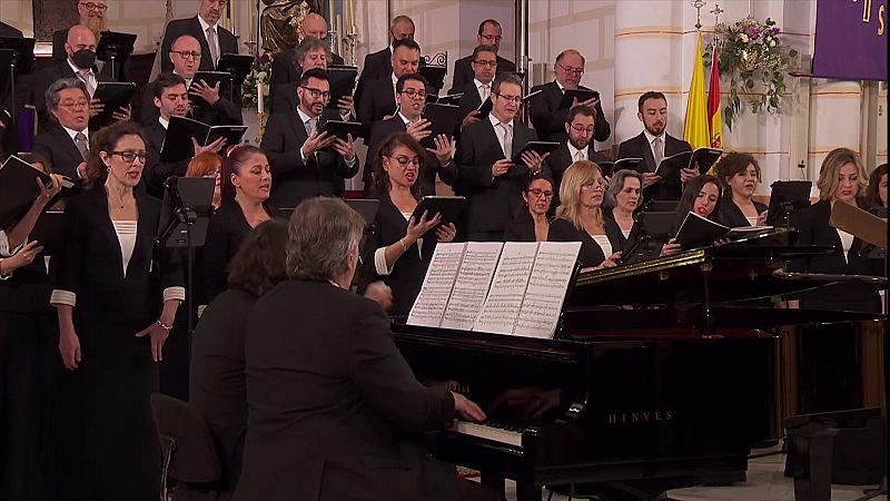 Los conciertos de La 2 - Concierto extraordinario desde Melilla con el Coro RTVE - ver ahora