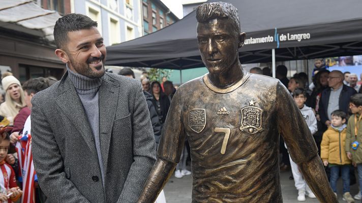 Telediario 2 - David Villa ya tiene una estatua en su honor
