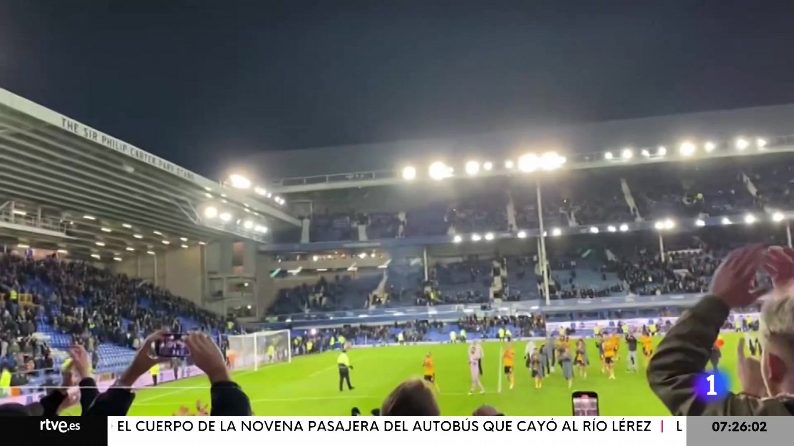 Lopetegui, ovacionado tras la victoria del Wolerhampton | Ver