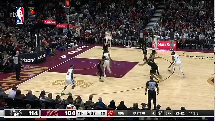 Telediario 1 - Kevin Durant supera a Duncan y entra en el 'Top-15' histórico de la NBA